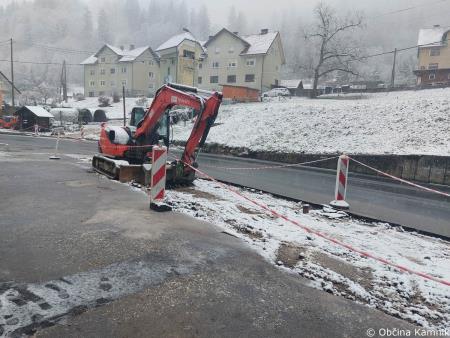 Ureditev avtobusnih postajališč v Črni (2)